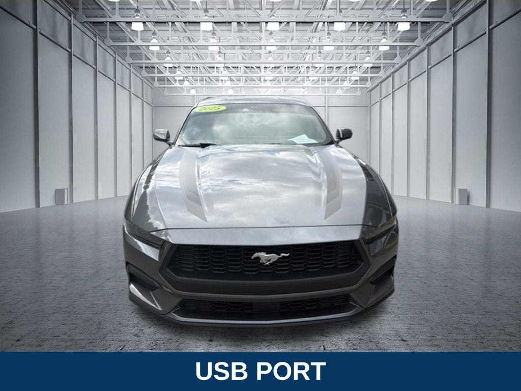 2025 Ford Mustang EcoBoost