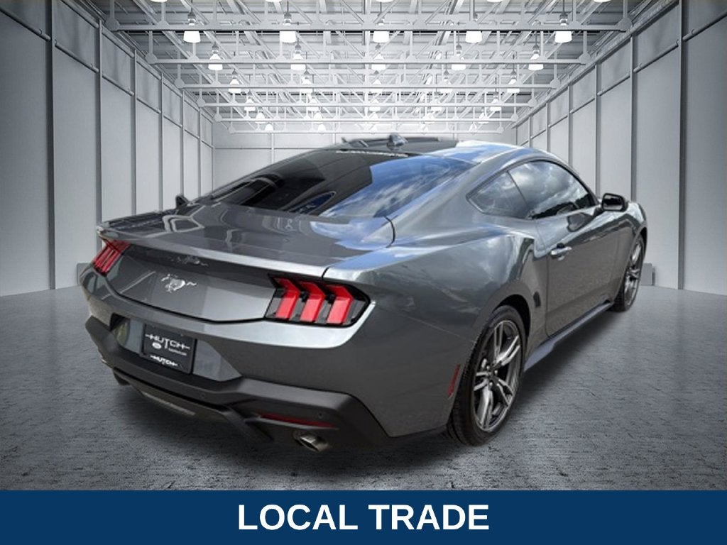 2025 Ford Mustang EcoBoost
