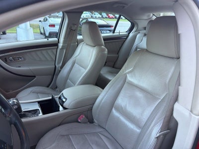 2010 Ford Taurus Limited