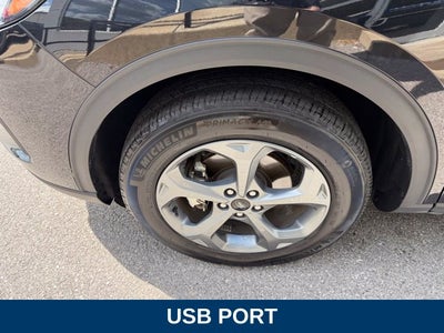 2025 Ford Escape ST-Line Select