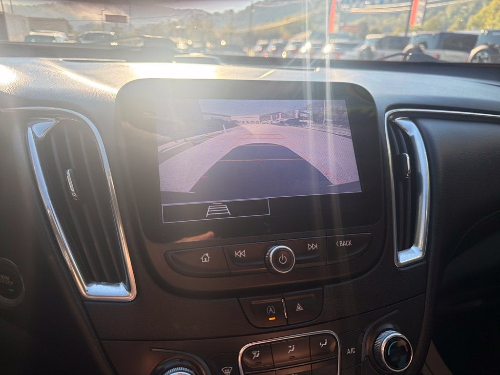 2021 Chevrolet Malibu LT