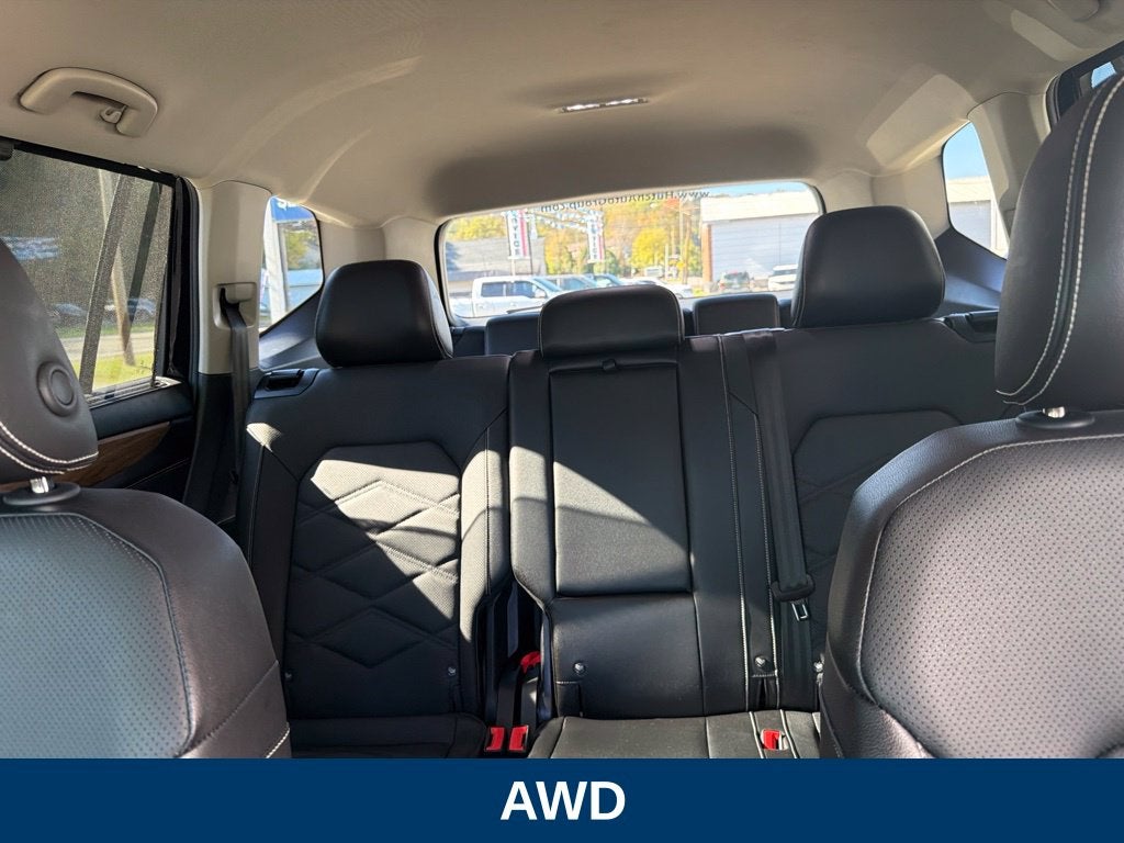 2025 Volkswagen Atlas 2.0T SE w/Technology