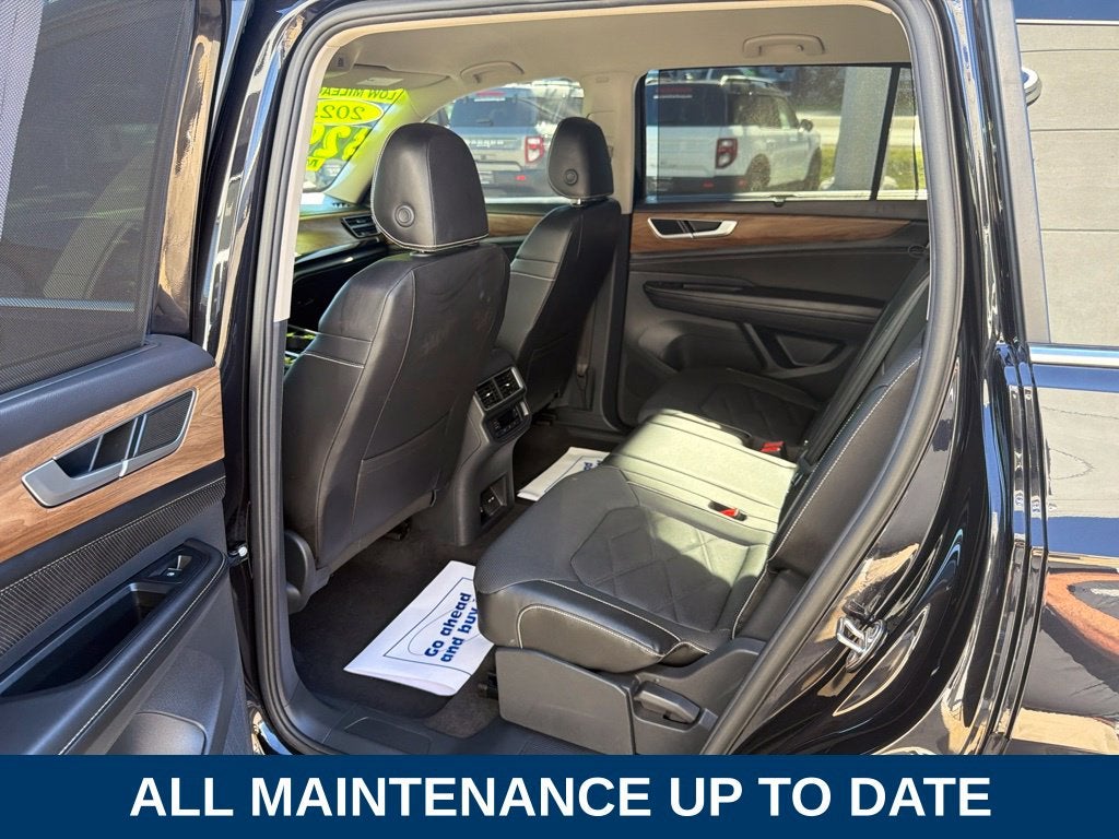 2025 Volkswagen Atlas 2.0T SE w/Technology