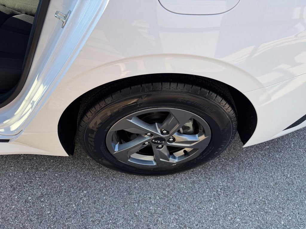 2024 Kia K5 LXS