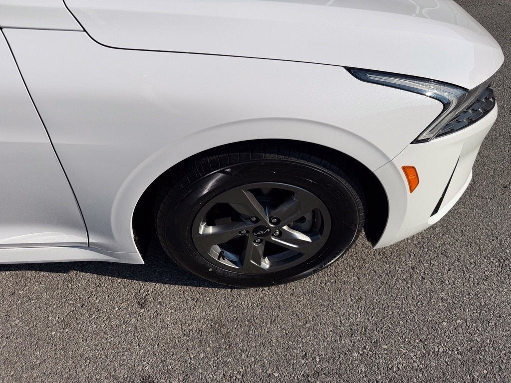 2024 Kia K5 LXS