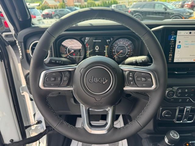 2025 Jeep Wrangler WRANGLER 4-DOOR SAHARA