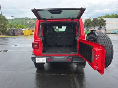2025 Jeep Wrangler 4-Door Sahara 4x4