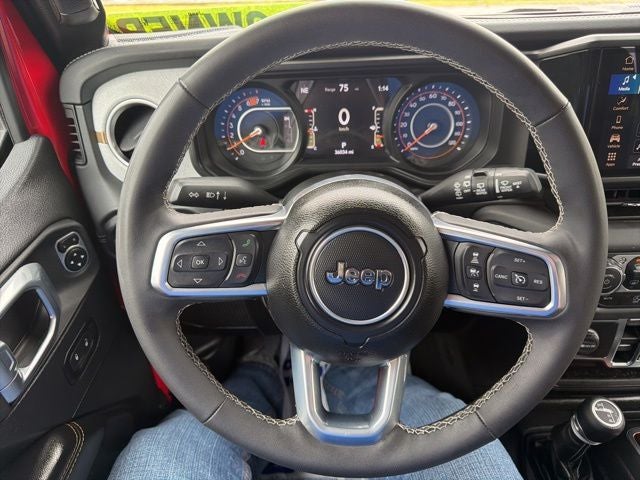 2025 Jeep Wrangler 4-Door Sahara 4x4
