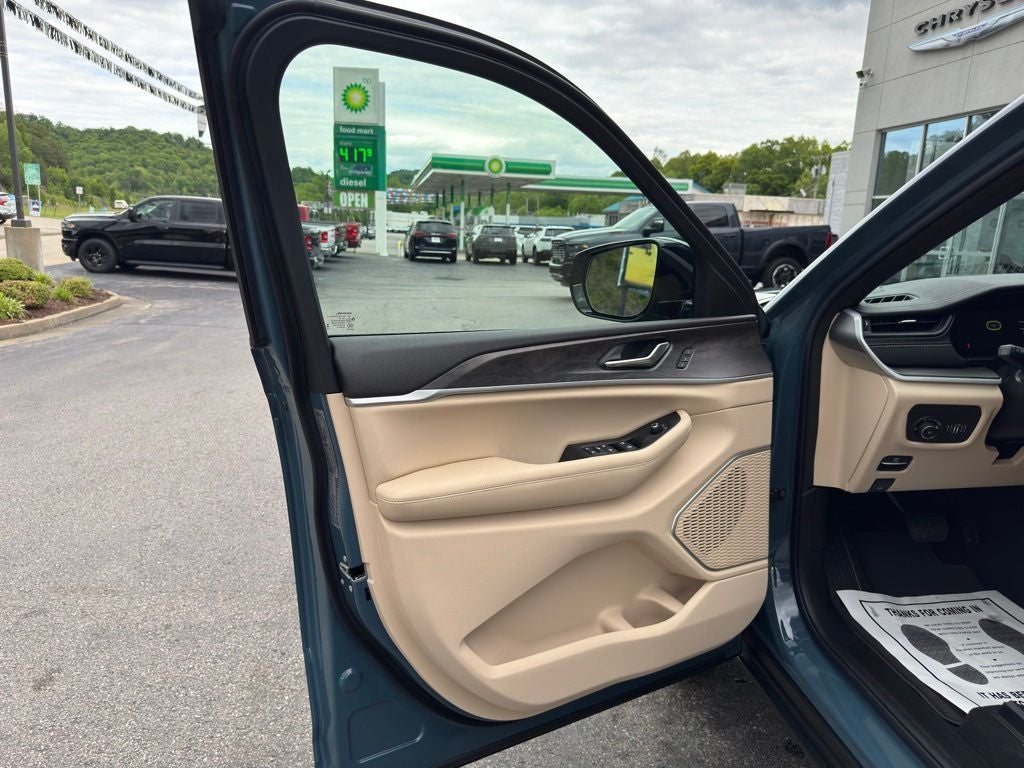 2026 Jeep Grand Cherokee GRAND CHEROKEE LIMITED 4X2