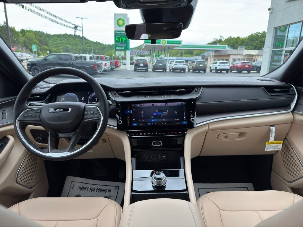 2026 Jeep Grand Cherokee GRAND CHEROKEE LIMITED 4X2