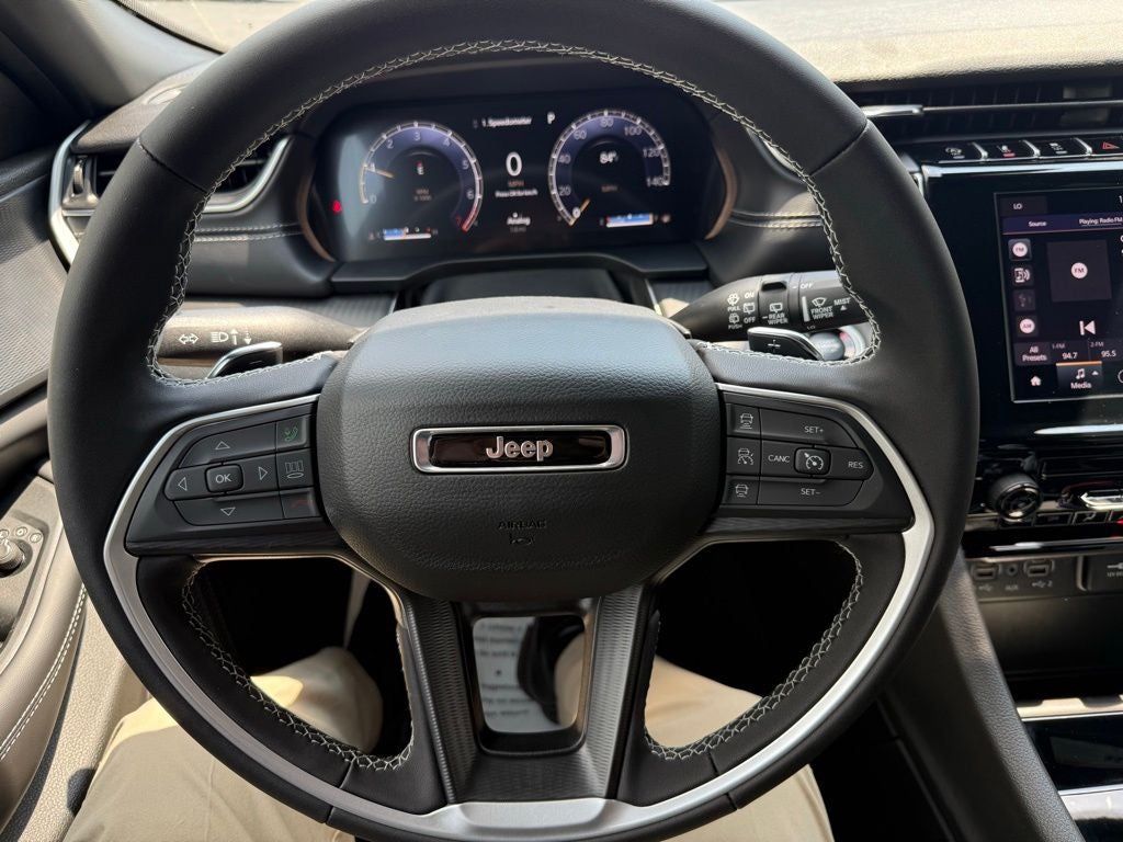 2026 Jeep Grand Cherokee GRAND CHEROKEE LAREDO 4X4