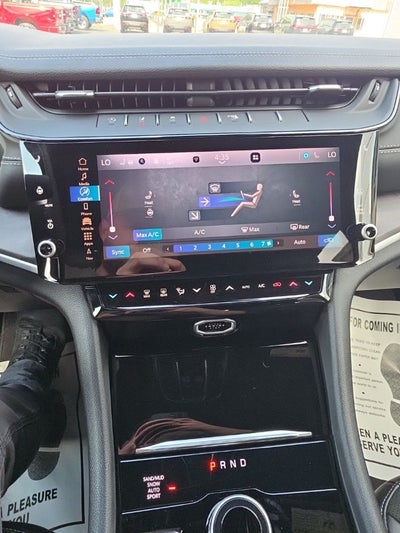 2026 Jeep Grand Cherokee GRAND CHEROKEE LAREDO ALTITUDE 4X4