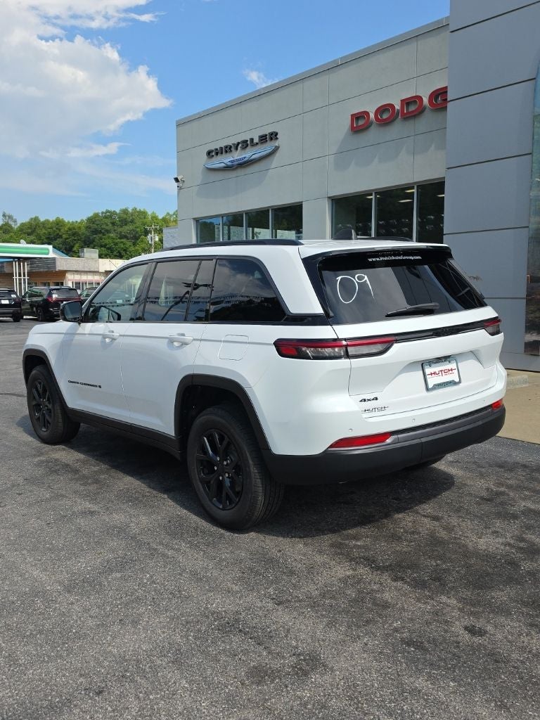 2026 Jeep Grand Cherokee GRAND CHEROKEE LAREDO ALTITUDE 4X4