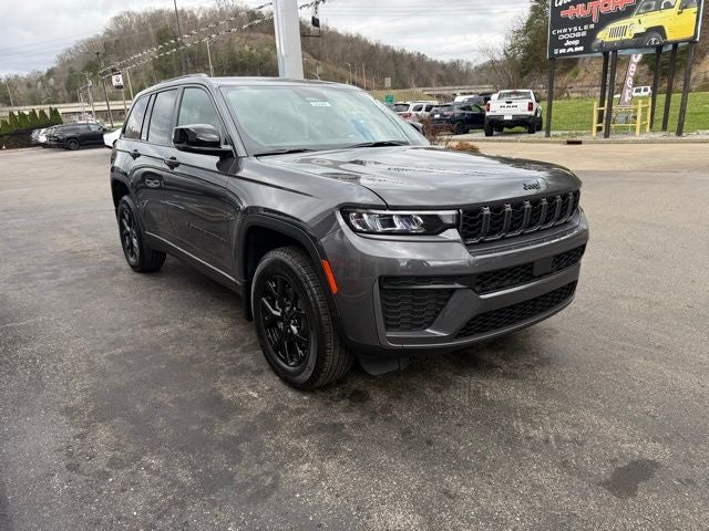 2026 Jeep Grand Cherokee GRAND CHEROKEE LAREDO ALTITUDE 4X4