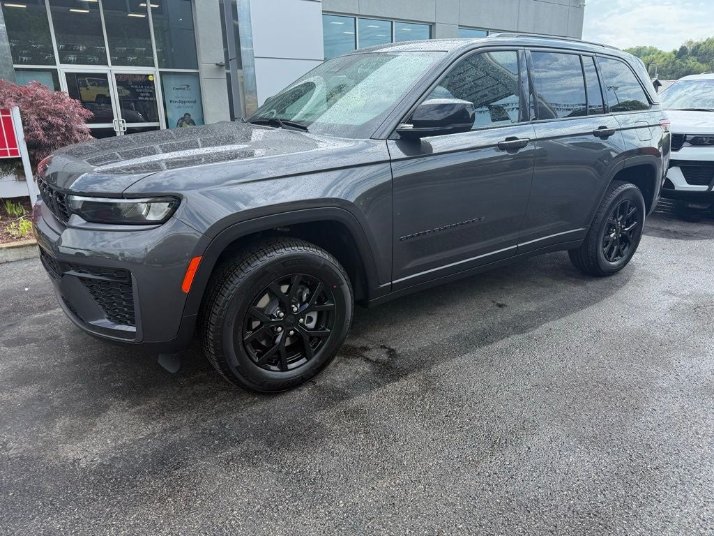 2026 Jeep Grand Cherokee GRAND CHEROKEE LAREDO ALTITUDE 4X4