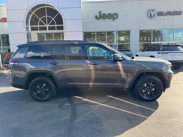 2025 Jeep Grand Cherokee GRAND CHEROKEE L ALTITUDE X 4X4