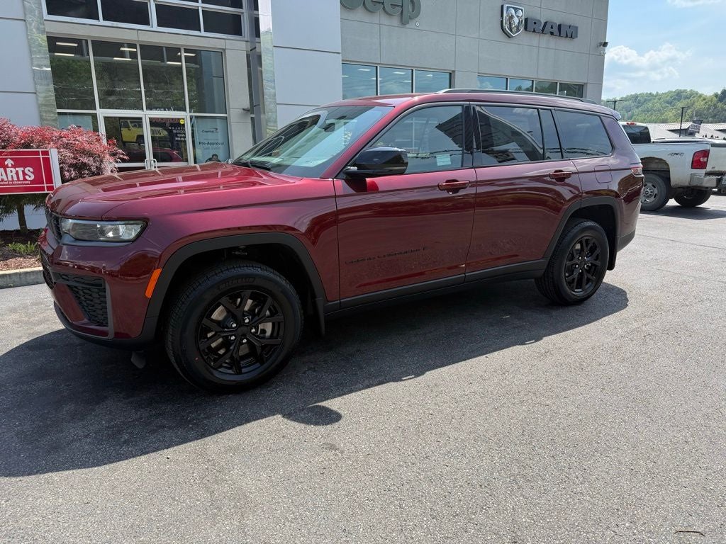 2026 Jeep Grand Cherokee GRAND CHEROKEE L LAREDO ALTITUDE 4X4