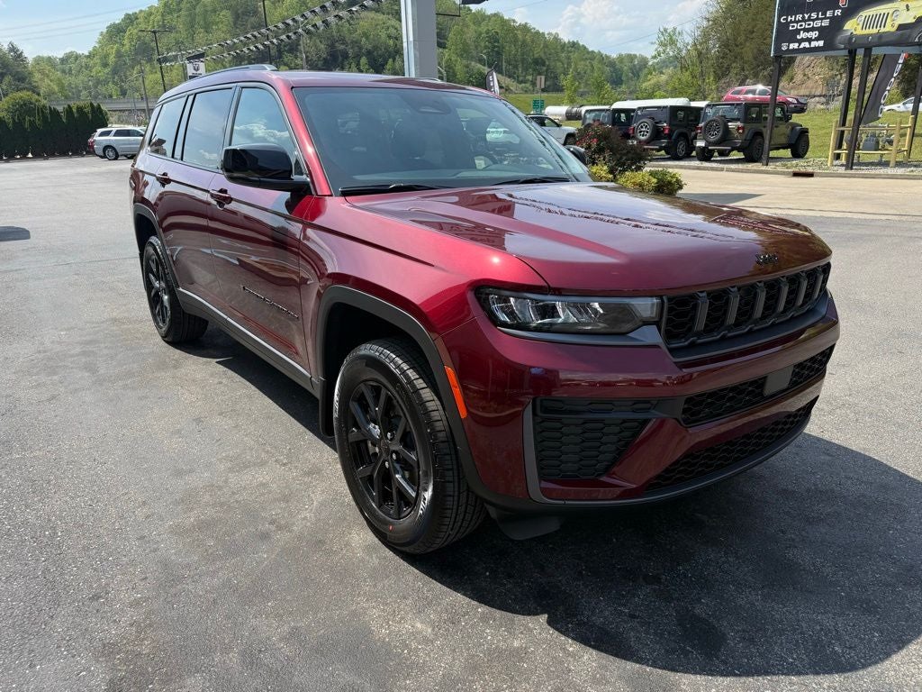 2026 Jeep Grand Cherokee GRAND CHEROKEE L LAREDO ALTITUDE 4X4