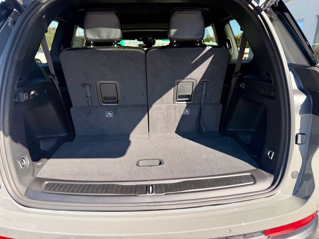 2027 Jeep Grand Cherokee GRAND CHEROKEE L LAREDO ALTITUDE 4X4