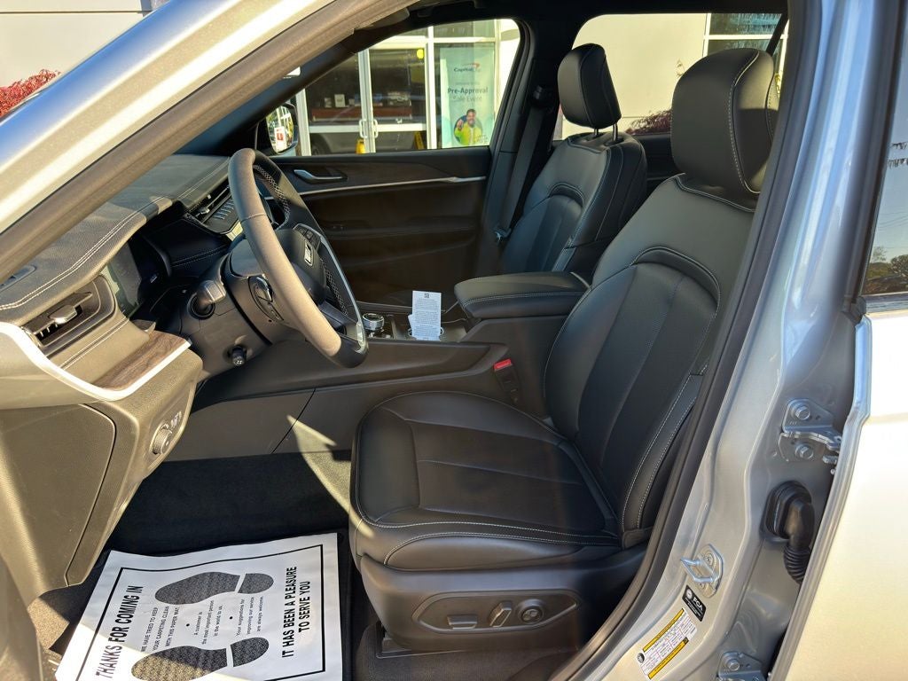 2026 Jeep Grand Cherokee GRAND CHEROKEE L LIMITED 4X4