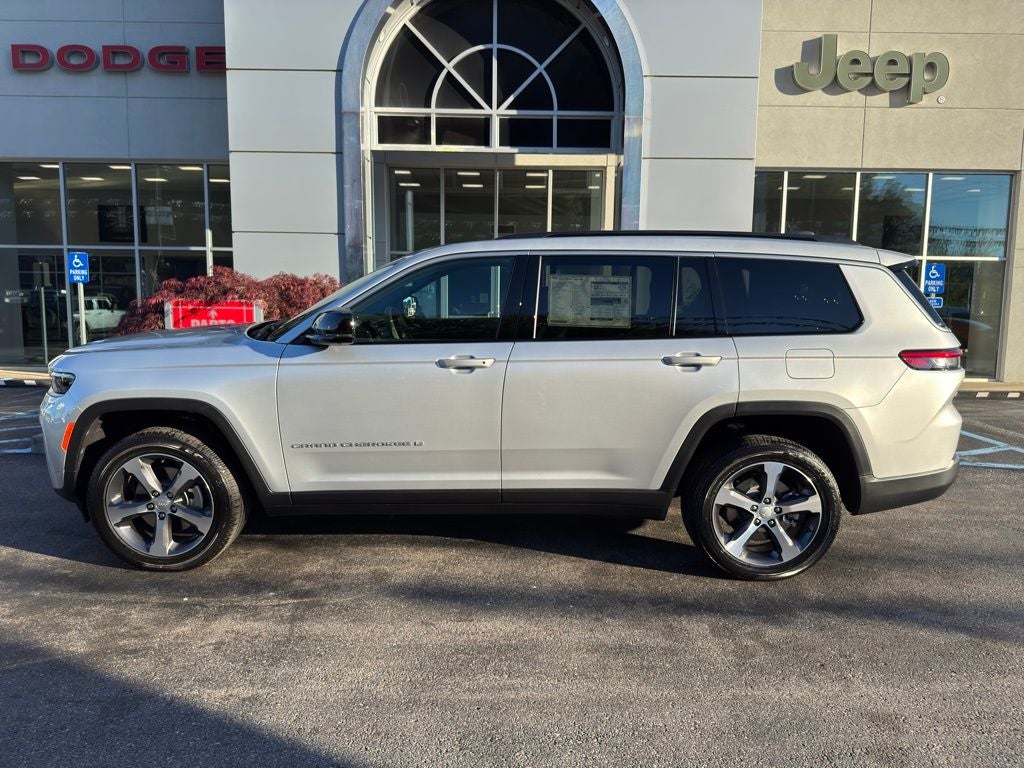 2026 Jeep Grand Cherokee GRAND CHEROKEE L LIMITED 4X4