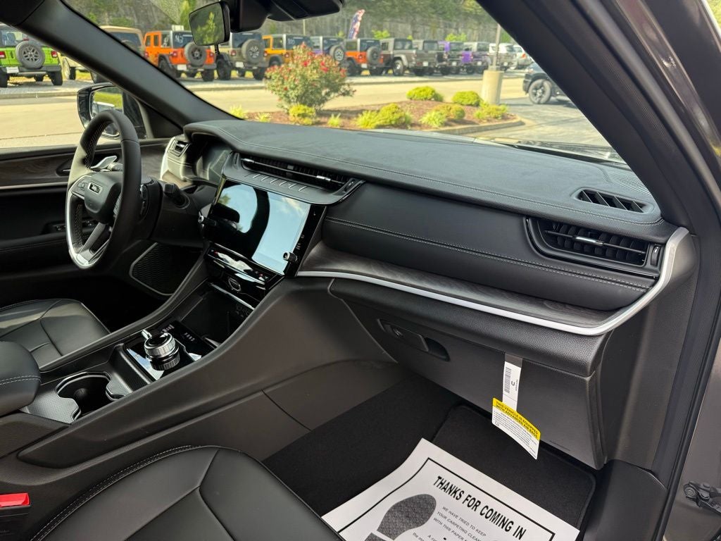 2026 Jeep Grand Cherokee GRAND CHEROKEE L LIMITED 4X4