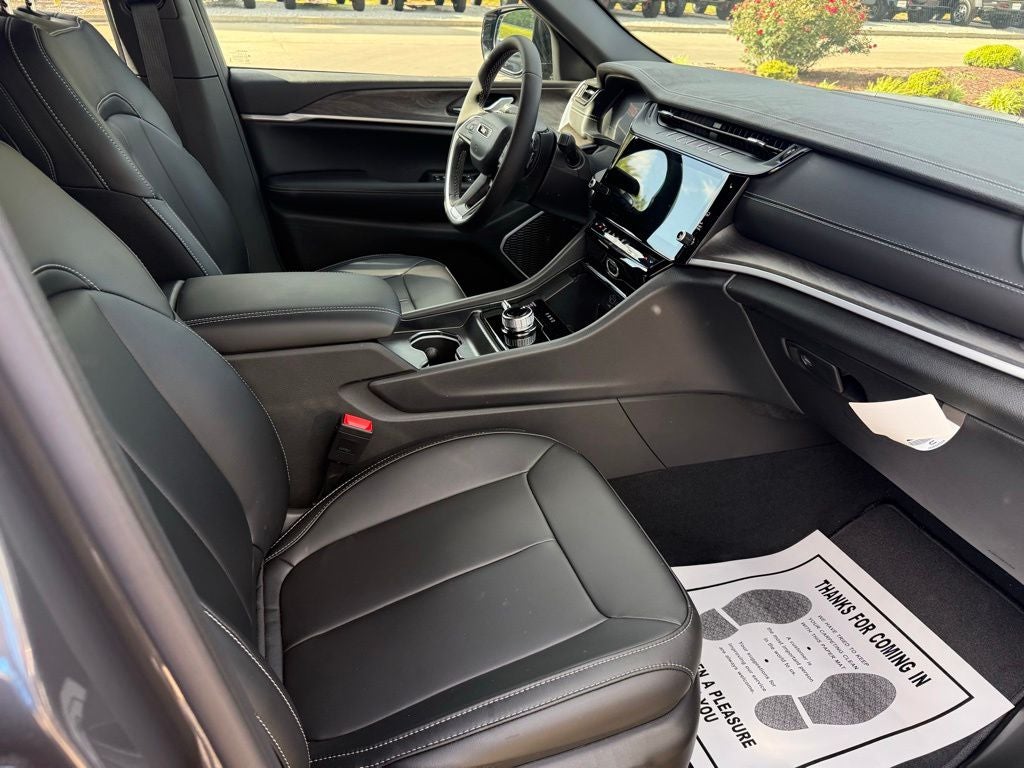 2026 Jeep Grand Cherokee GRAND CHEROKEE L LIMITED 4X4