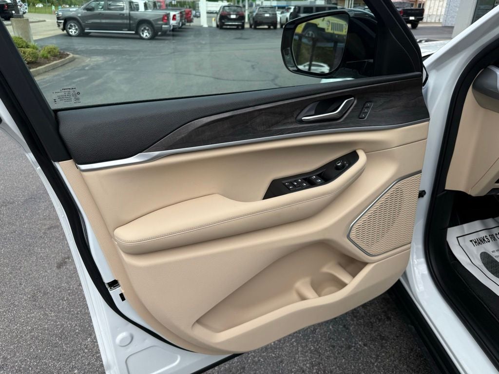 2026 Jeep Grand Cherokee GRAND CHEROKEE L LIMITED 4X4