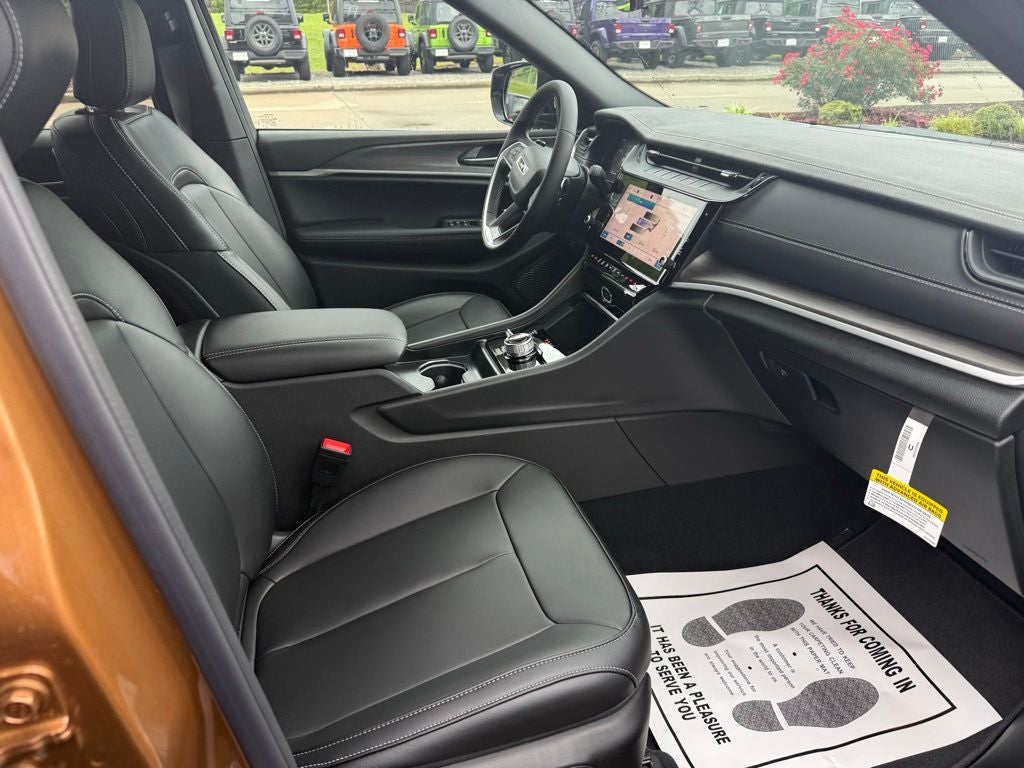 2026 Jeep Grand Cherokee GRAND CHEROKEE L LIMITED 4X4