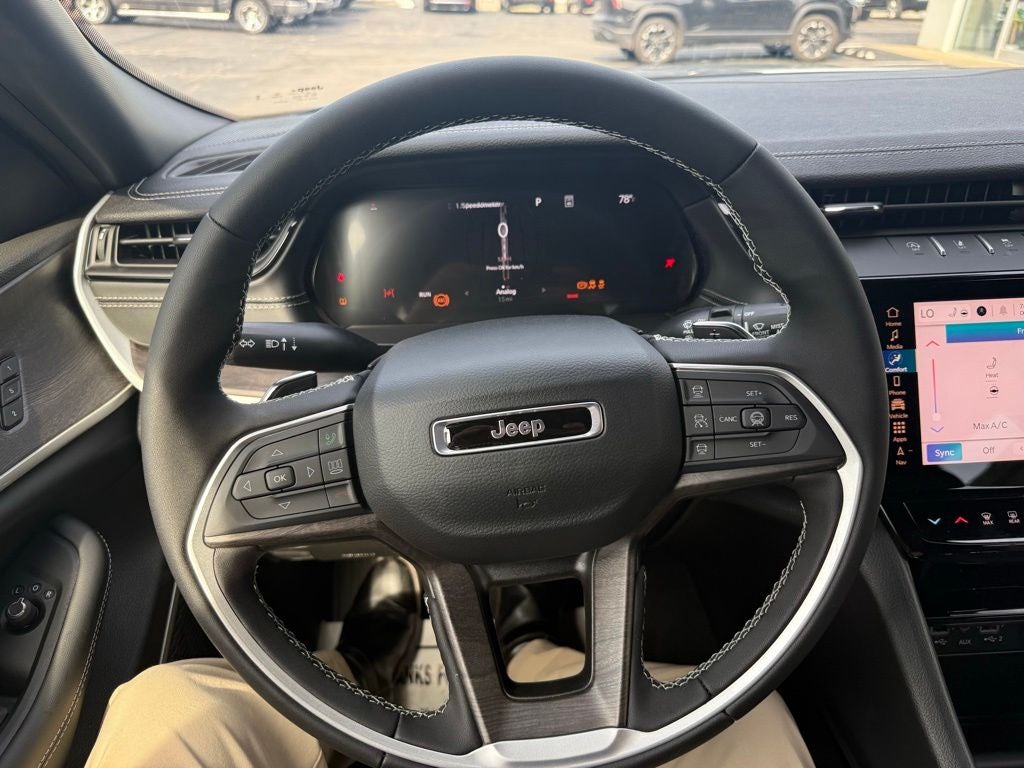 2026 Jeep Grand Cherokee GRAND CHEROKEE L LIMITED 4X4