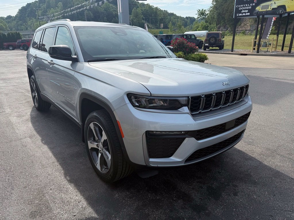 2026 Jeep Grand Cherokee GRAND CHEROKEE L LIMITED 4X4
