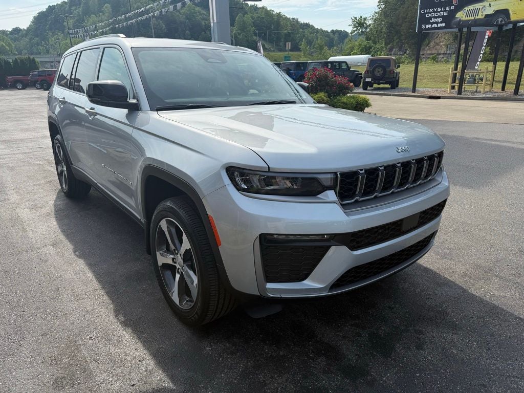 2026 Jeep Grand Cherokee GRAND CHEROKEE L LIMITED 4X4