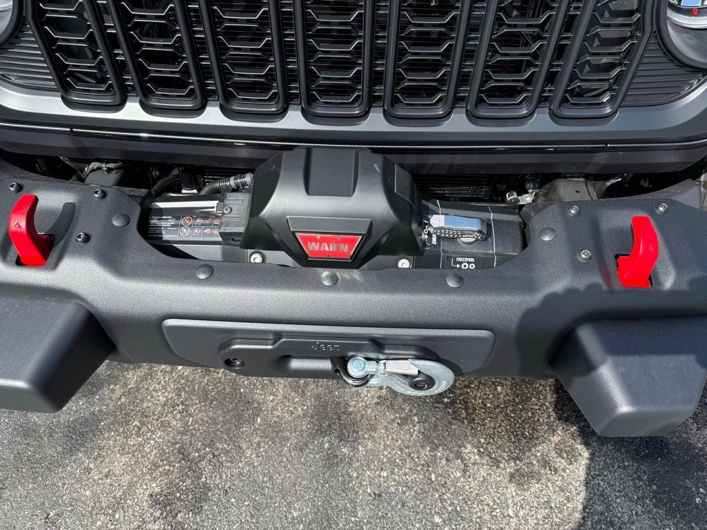 2026 Jeep Gladiator GLADIATOR SHADOW OPS 4X4