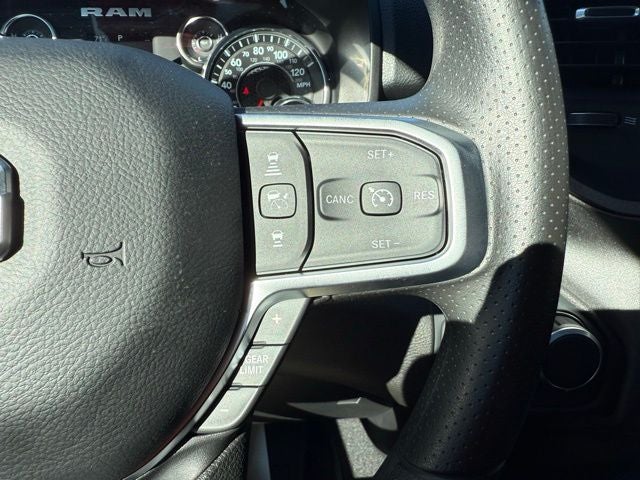 2025 RAM Ram 1500 RAM 1500 TRADESMAN CREW CAB 4X4 5'7' BOX