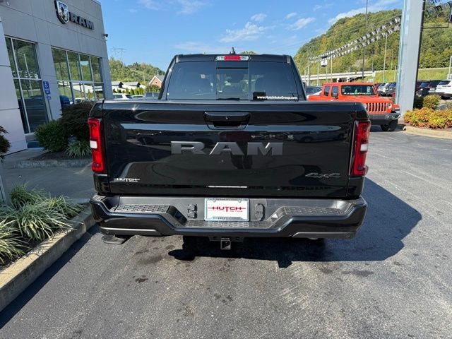 2025 RAM Ram 1500 RAM 1500 TRADESMAN CREW CAB 4X4 5'7' BOX