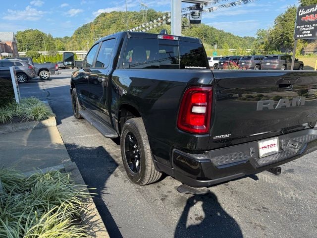 2025 RAM Ram 1500 RAM 1500 TRADESMAN CREW CAB 4X4 5'7' BOX