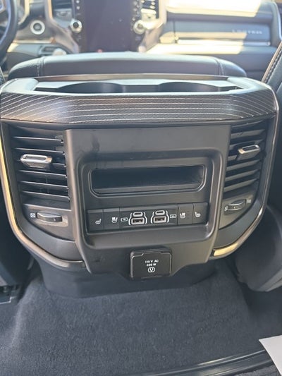2021 RAM 1500 Limited Crew Cab 4x4 5'7' Box