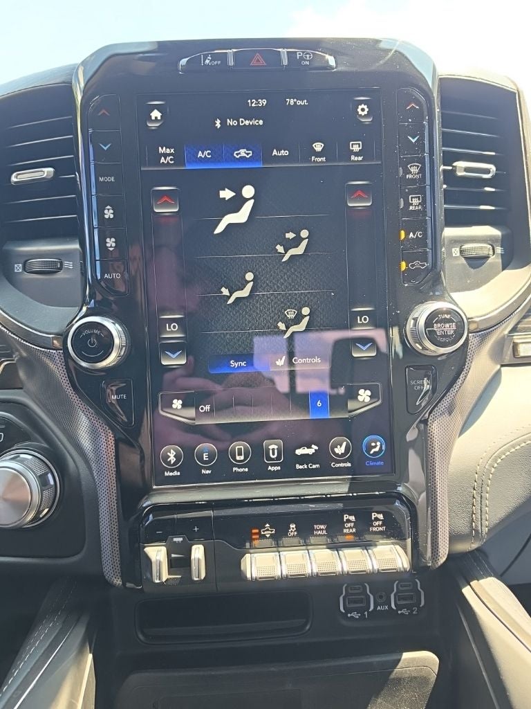 2021 RAM 1500 Limited Crew Cab 4x4 5'7' Box