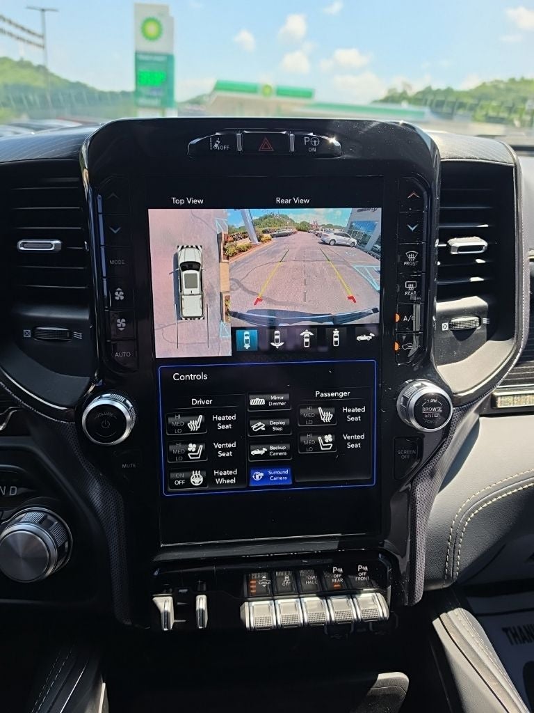 2021 RAM 1500 Limited Crew Cab 4x4 5'7' Box
