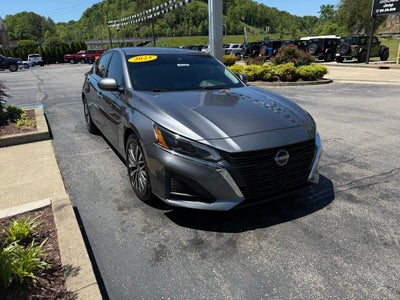 2023 Nissan Altima SV FWD