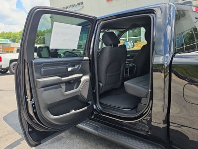 2026 RAM 1500 RAM 1500 EXPRESS CREW CAB 4X4 5'7' BOX