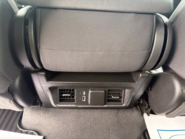 2024 Chevrolet Silverado 1500 4WD Crew Cab Short Bed LT with 2FL