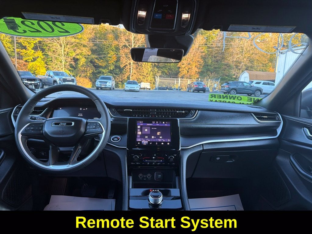 2025 Jeep Grand Cherokee L Laredo