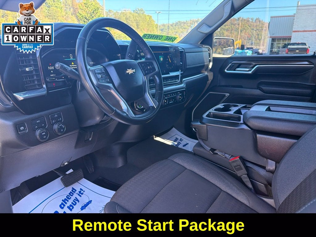 2025 Chevrolet Silverado 1500 LT LT1