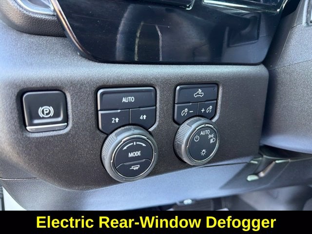 2025 Chevrolet Silverado 1500 LT LT1