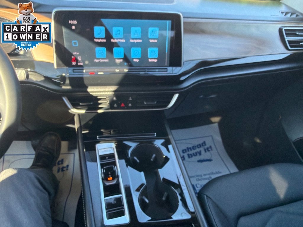 2026 Volkswagen Atlas SE w/Technology