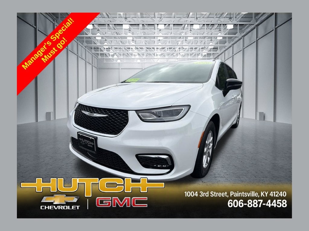 2026 Chrysler Pacifica Select