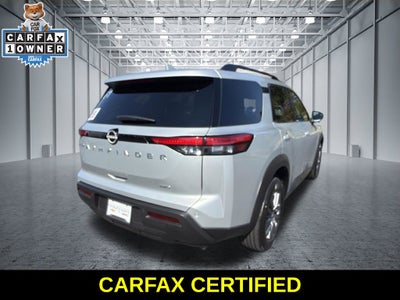 2025 Nissan Pathfinder SV